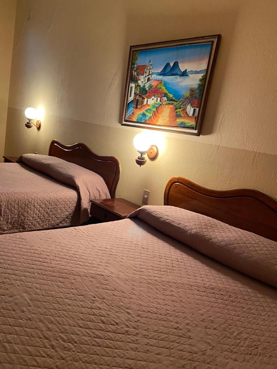 Hotel El Reformador プエルト・バリオス エクステリア 写真